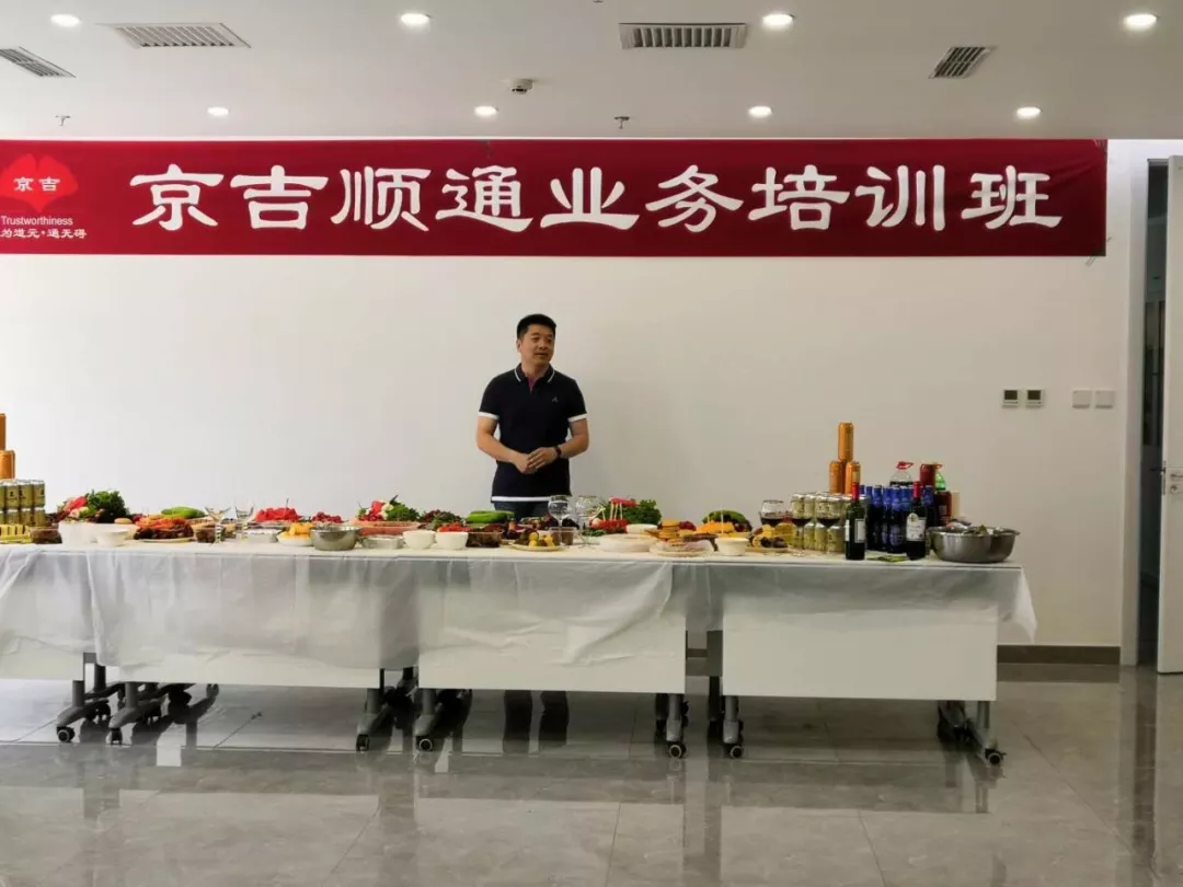 日韩丰满少妇无码内射