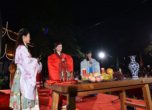 日韩丰满少妇无码内射